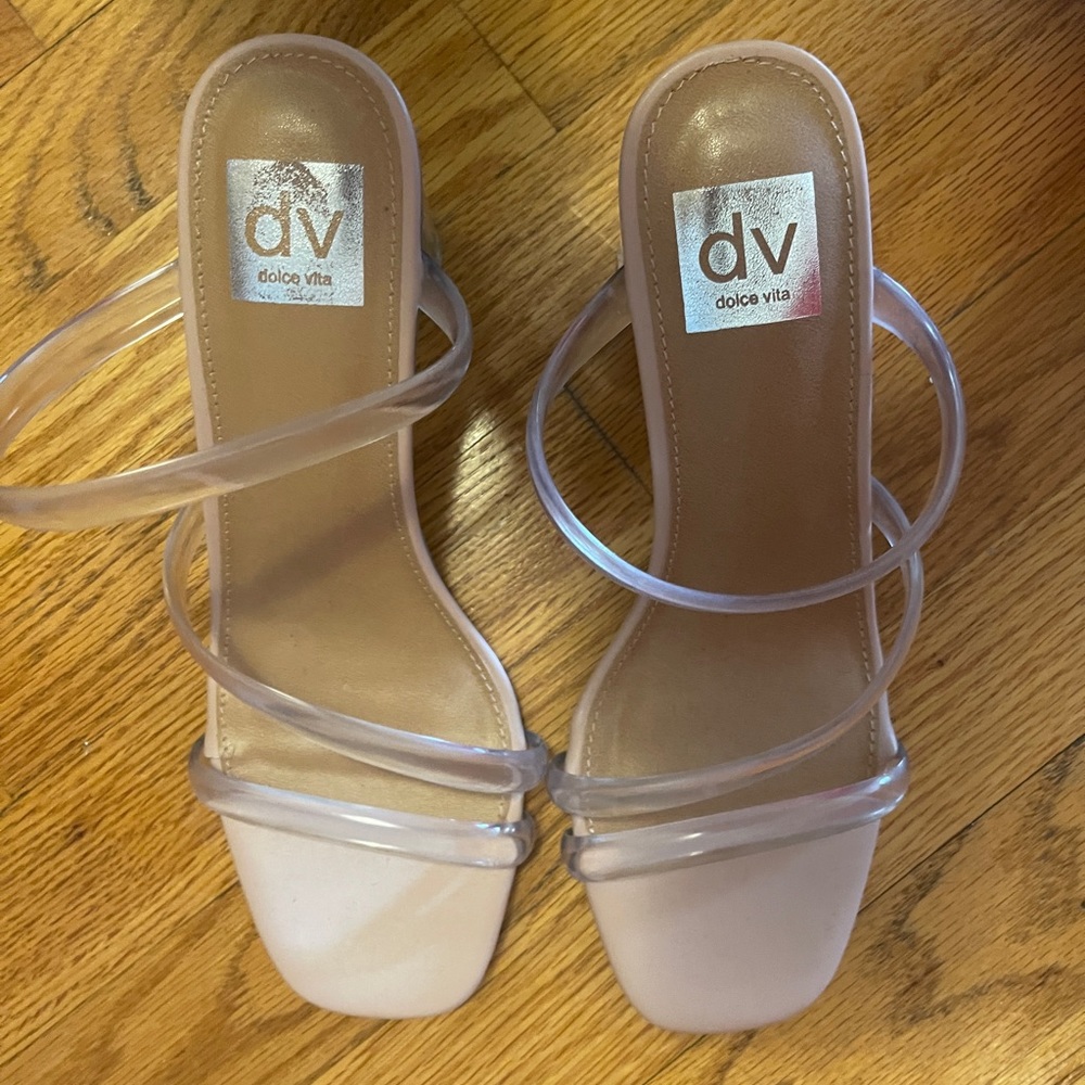 Dolce Vita Womens Clear Heels